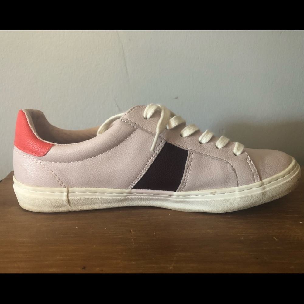 Old Navy Sneakers
